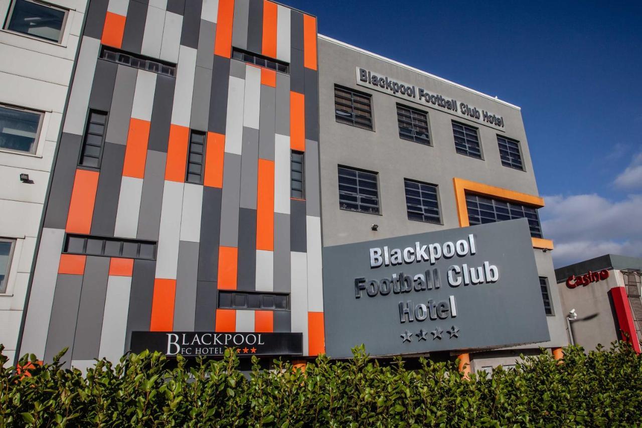 Blackpool Football Club Stadium Hotel, A Member Of Radisson Individuals מראה חיצוני תמונה