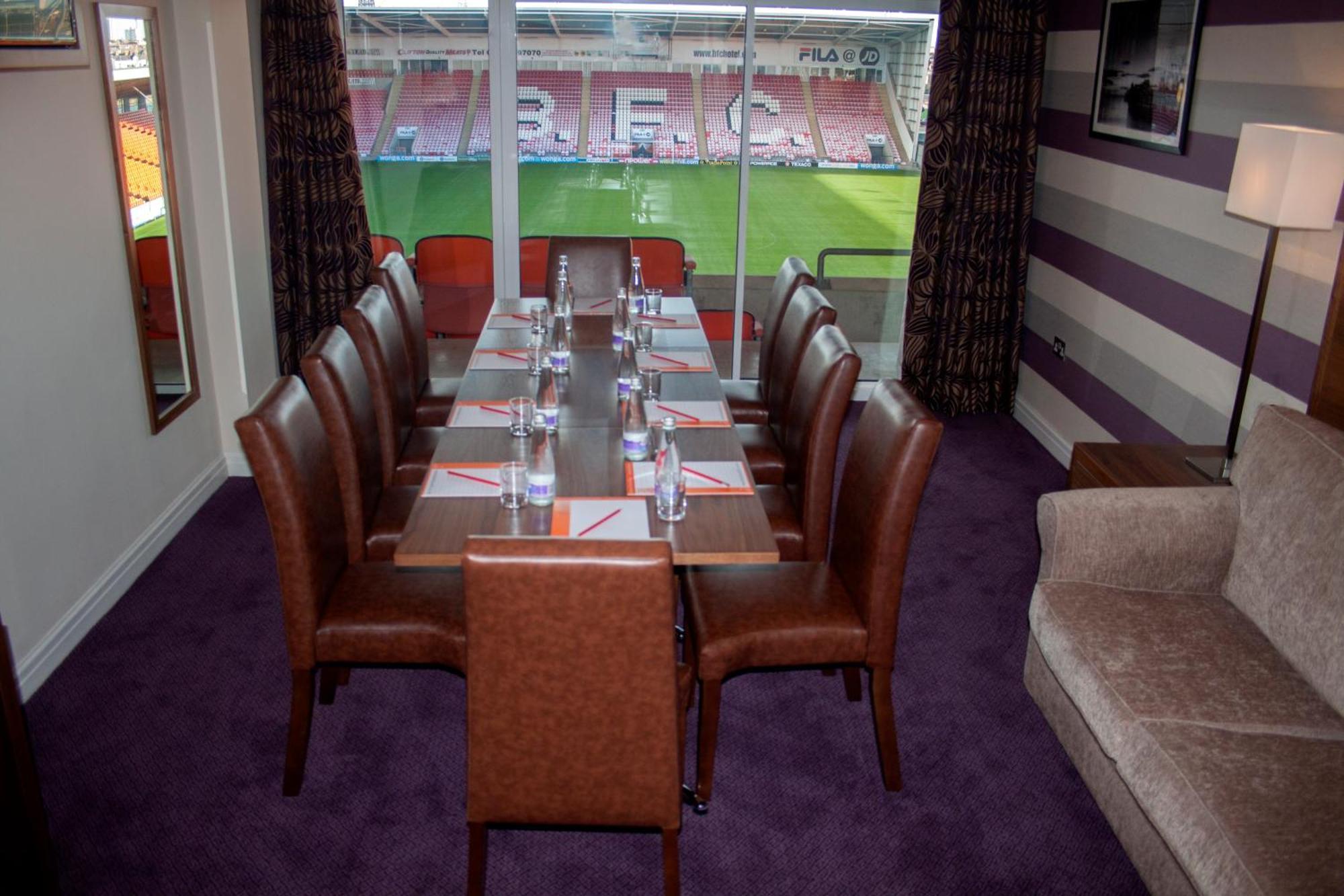 Blackpool Football Club Stadium Hotel, A Member Of Radisson Individuals מראה חיצוני תמונה